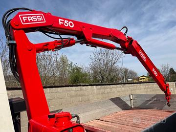 Gru Fassi F50.A22 con 3 sfili ( 2 idraulici )