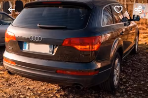 audi Q7 