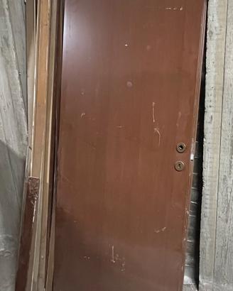Porta di legno