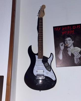 chitarra elettrica Yamaha con amplificatore