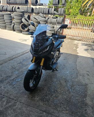 Honda X-ADV 750 2023