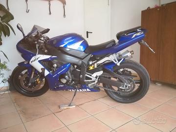 Yamaha r1 2002 yzf r1