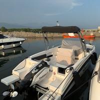 Saver 750 WA con elica di prua