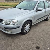 Nissan Almera Tino 5 porte 12 MESI DI GARANZIA