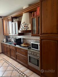 Cucina Componibile con elettrodomestici da 405 mt.