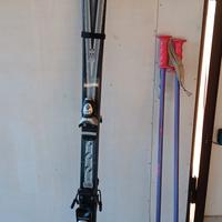 Scii e bastoncini Rossignol