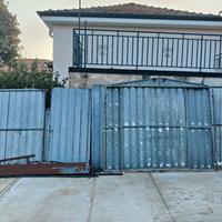 Box  in lamiera usato 5 x 2,60 m – smontato