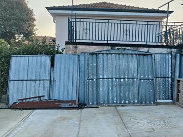 Box  in lamiera usato 5 x 2,60 m – smontato