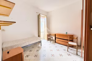 4 LOCALI A PALERMO