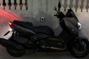 Xmax 400