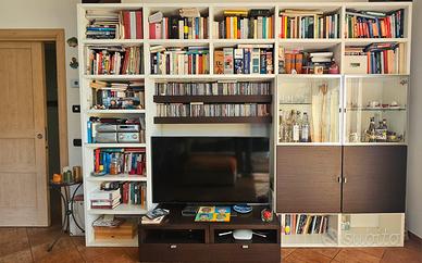 LIBRERIA PER SOGGIORNO