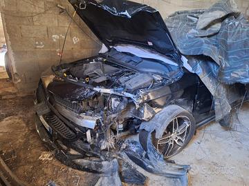 Mercedes Classe A (W176) – Incidentata