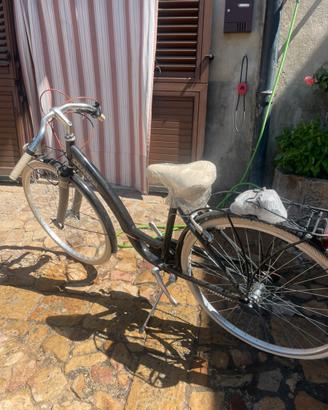 Bici Da Città/ Arena 100 anni Mai usata