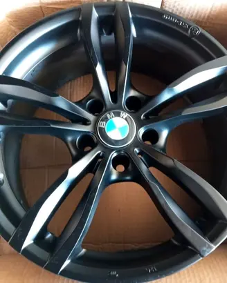 Cerchi in lega 18 pollici BMW