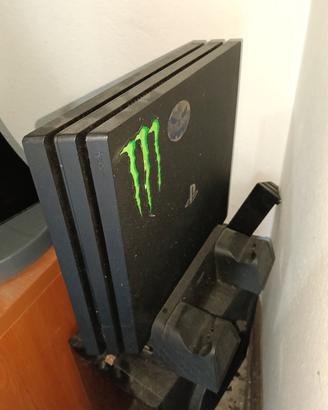 PS4 pro e ps1