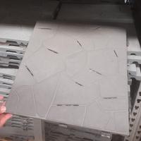 540 piastrelle PVC auto bloccanti grigi40*40 . 