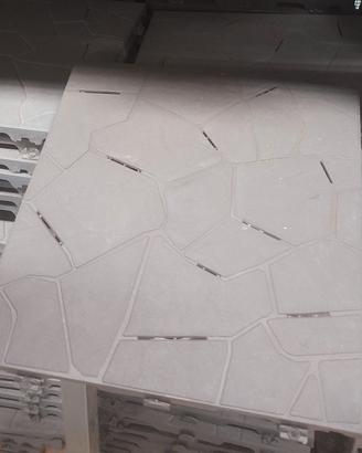 365 piastrelle PVC auto bloccanti grigi40*40 . 
