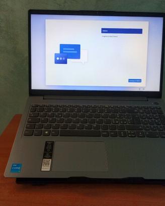 Lenovo IdeaPad 3 15ITL5