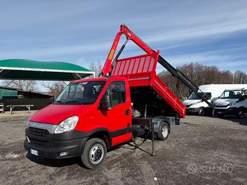 Iveco 35c17 gru e ribaltabile