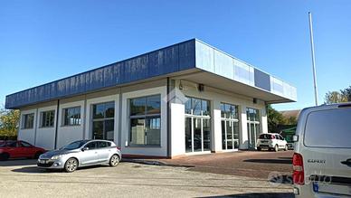 CAPANNONE A GAMBETTOLA