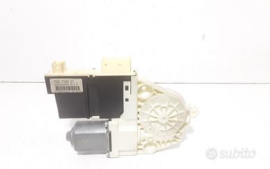Ricambio Motorino alzacristallo porta ant. Destro 