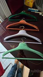 appendi abiti gruccre velluto vintage