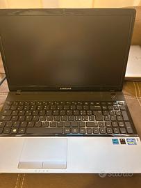 Notebook samsung 3 NP300E5C