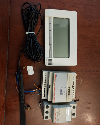 Cronotermostato bticino 4550 e attuatore gsm