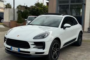 Porsche Macan 2.0 TETTO APRIBILE