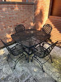 Tavolo con 4 sedie da giardino in ferro battuto