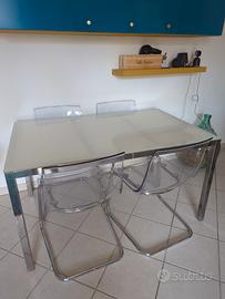 tavolo + 4 sedie 