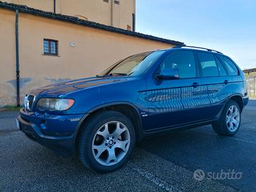 BMW X5  Pack Sport Gancio Traino 