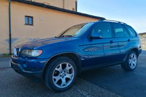 BMW X5  Pack Sport Gancio Traino 