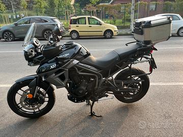 Triumph Tiger 800 XRX Seminuova 7.300km anno  2017