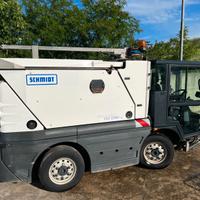 2018 - spazzatrice stradale schmidt swingo 200