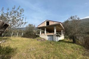 Villa con Terreno 2.700-Giano Vetusto