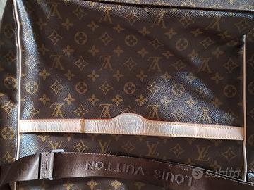 LOUIS VUITTON UOMON