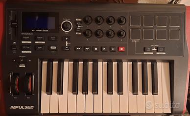 Novation impulse 25 con custodia originale