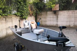 Barca completa, pronta all'uso Full optional. 