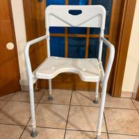 Sedia da doccia per anziani