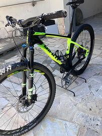 MTB Giant XTC advanced 29 Monocorona