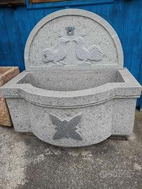 Fontana in granito