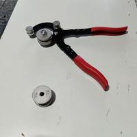 Pinza piega tubi