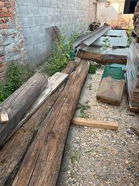 Travi in legno di rovere