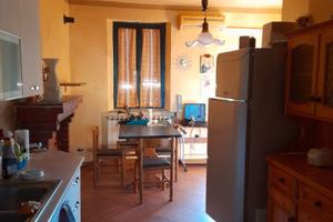 Casa con giardino e terreno