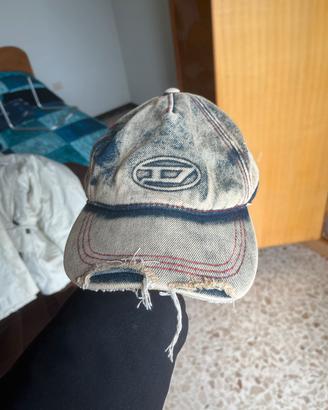 Cappello Diesel in jeans