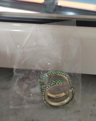 Orecchini con strass 