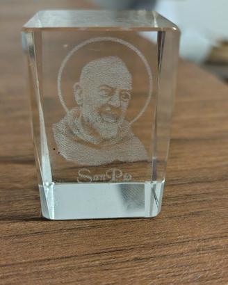 Fermacarte di Padre Pio.