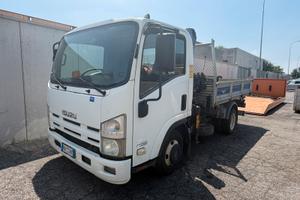 Isuzu n series 35 ribaltabile con gru