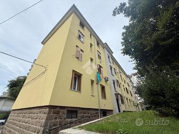 2 LOCALI A TRIESTE